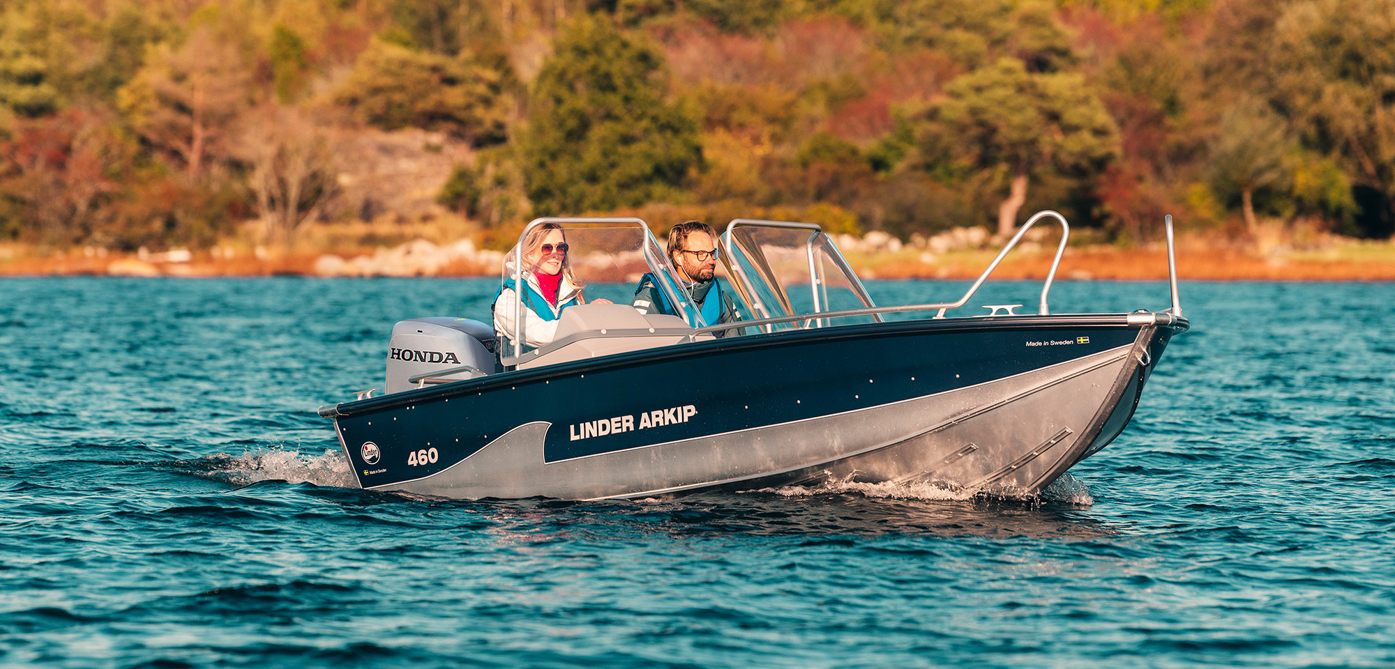 Linder Arkip 460 + Garmin Echomap 92sv hliníkový čln