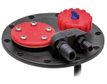 Inspektionsöffnung für den Tank mit Belüftung und Anschluss