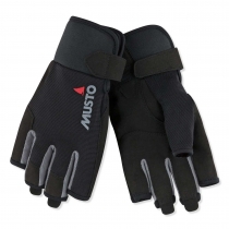 Musto Essential Sailing rukavice s krátkymi prstami čierne