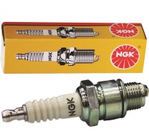 Spark plug NGK - DPR5EA-9