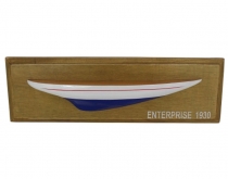 Enterprise - půlloď na dřevě