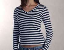 Women's t-shirt with long sleeves