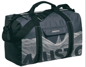 Musto Genoa Small Carryall 643 turbulence